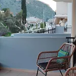 Апартаменты Chrysa's Luxury Apt. View Of Palamidi Нафплион
