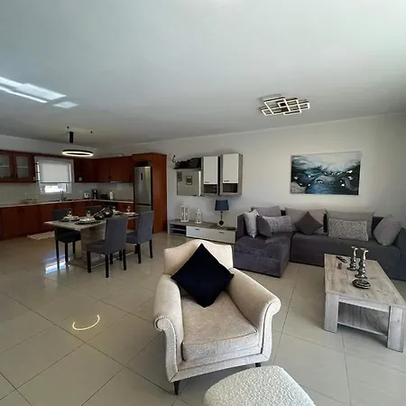 Chrysa's Luxury Apt. View Of Palamidi Nauplia