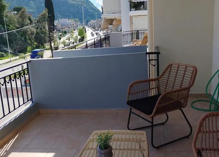 Chrysa's Luxury Apt. View Of Palamidi Appartement