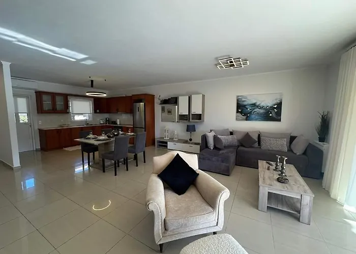 Chrysa's Luxury Apt. View Of Palamidi Nauplie